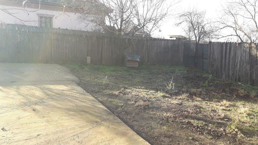 REZERVATA casa Com. Patulele, jud. Mehedin?i, cu 3000 mp curte - 5