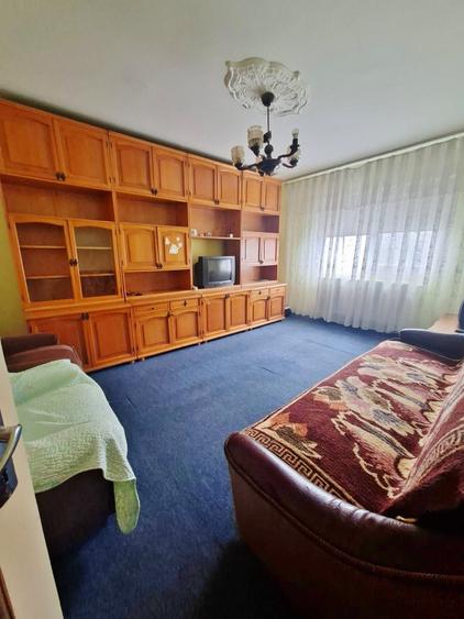 Apartament 3 camere, etaj 3, situat pe str Soveja, aproape de Bdul Tomis - 2