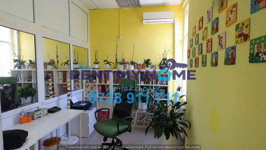 Spatiu comercial in Complex Titan - 190mp + terasa 50mp - 2