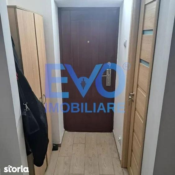 Garsoniera renovata, etajul 1, Alexandru cel Bun - 2