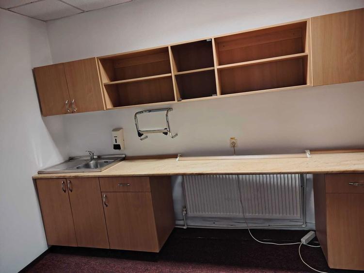 Inchiriez spatiu de birouri, amplasat central, et 1, 106 mp - 9