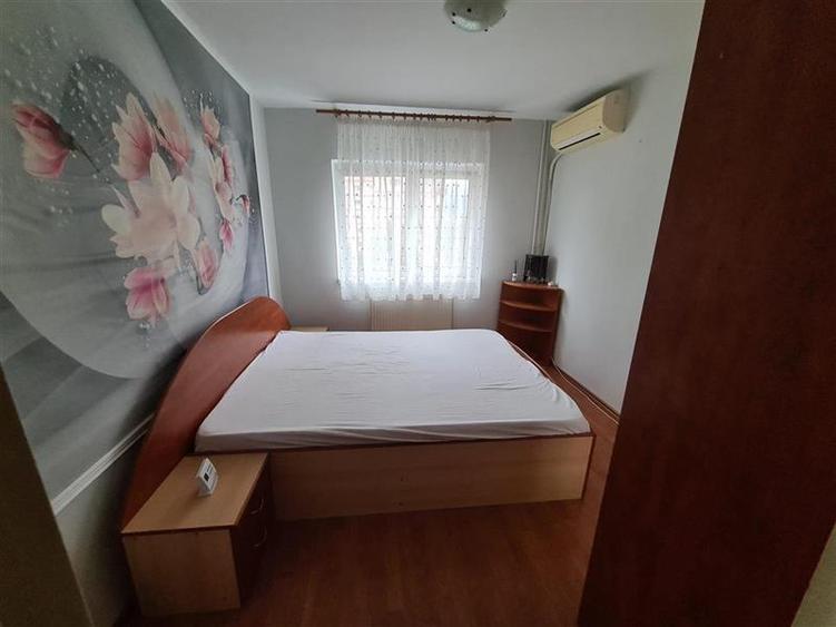 Apartament 3 camere decomandat, etaj intermediar Astra-Carpatilor - 5