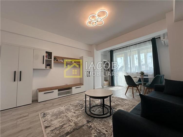 Apartament cu 2 camere decomandat în Calea Moldovei