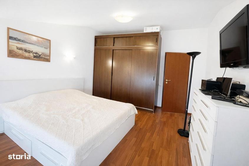Inchiriez apartament 3 camere, 108 mp, terasa superba, etaj 3/3 - 2