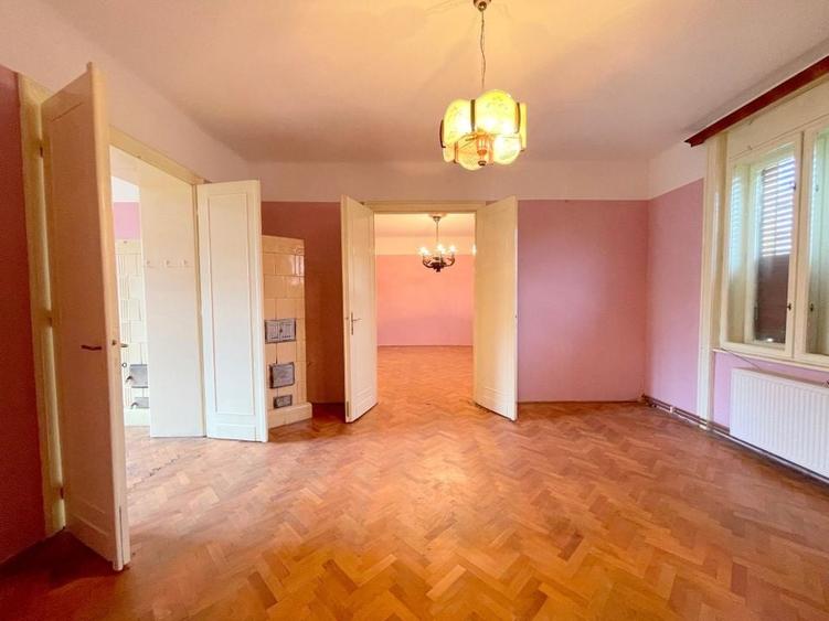 De vanzare, imobil, suprafata generoasa, situat central - Timisoara - 1