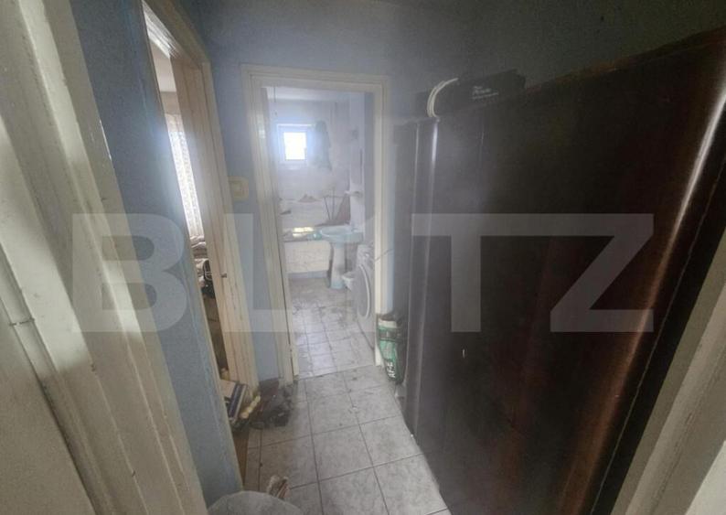 Apartament cu 2 camere, 55 mp, etajul 4, cu balcon ?i centr - 3