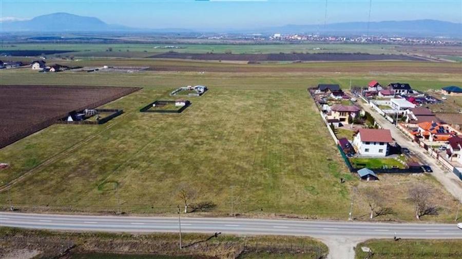 Teren intravilan 18.200mp, cu PUZ si PUD, ideal constructi case, Bod, Brasov. - 13