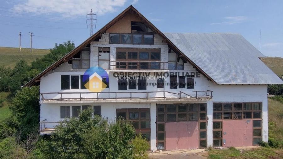 Spatiu industrial de vanzare - hala productie + birouri Piatra Neamt