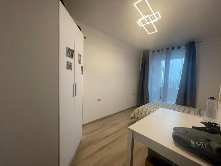De vanzare, apartament cu 2 camere, - 9