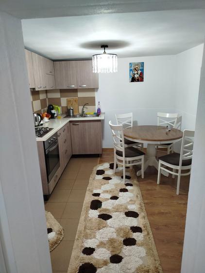 Proprietate cu spatiu comercial NOU langa targ Pitesti+2 case+850mp . - 5