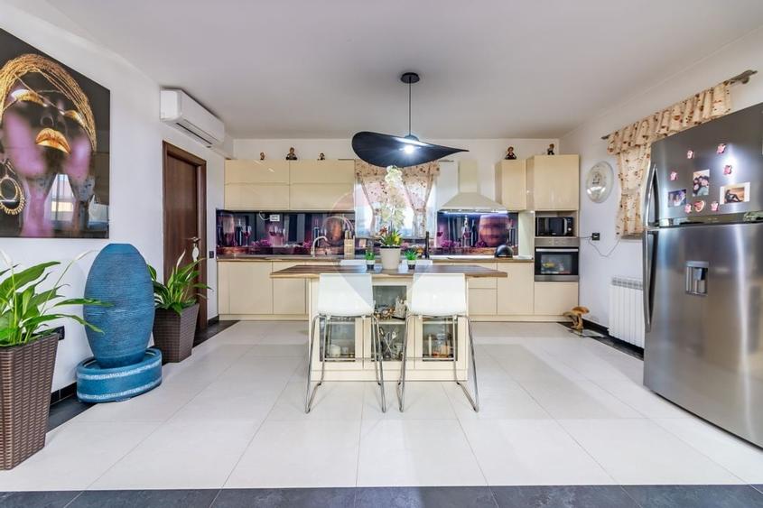 Vila individuala I 5 camere I curte I Voluntari - Bd. Eroilor - 6