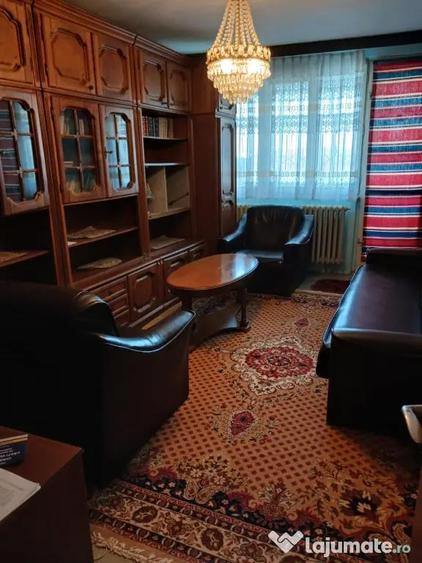 Apartament 2 camera(necesita renovare) - 10