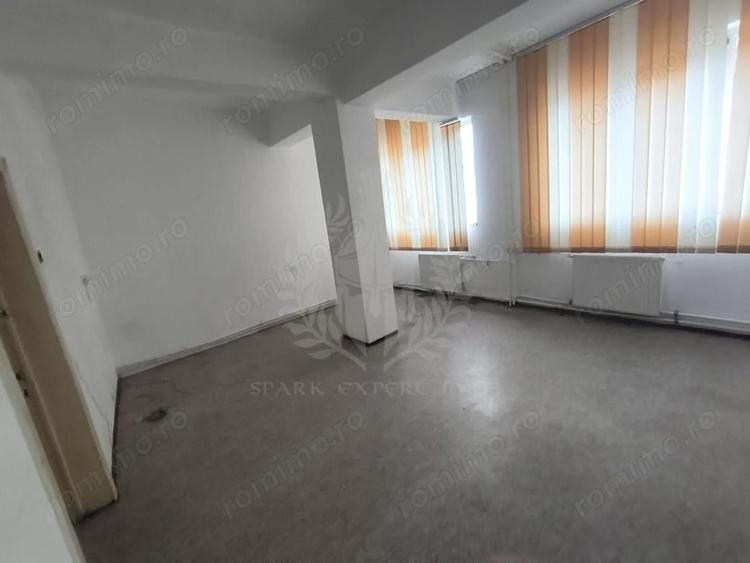 CLADIRE BIROURI\\ULTRACENTRAL - 4