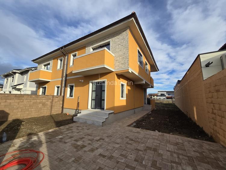 Duplex Modern P+E Moșnița Nouă | Locație Excelentă | Toate Utilitățile