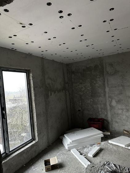 Casa suprafata utila P+1E=87m suprafata teren 607 - 2