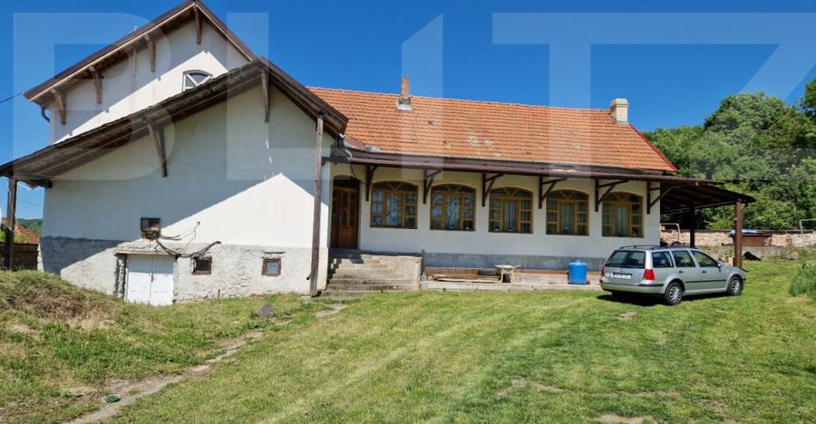 Casa de Familie | 175 mp + Curte 3166 mp | Tatara?ti, B - 35