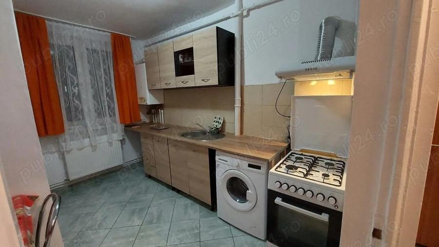 Ap 2 camere,parter zona Progresul - 3