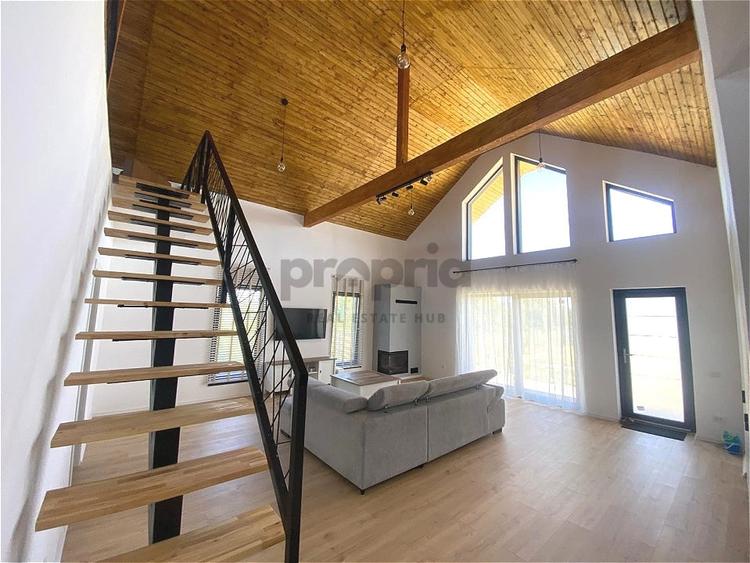 Casa cu teren generos, la marginea Rezervatiei Lempes - 2