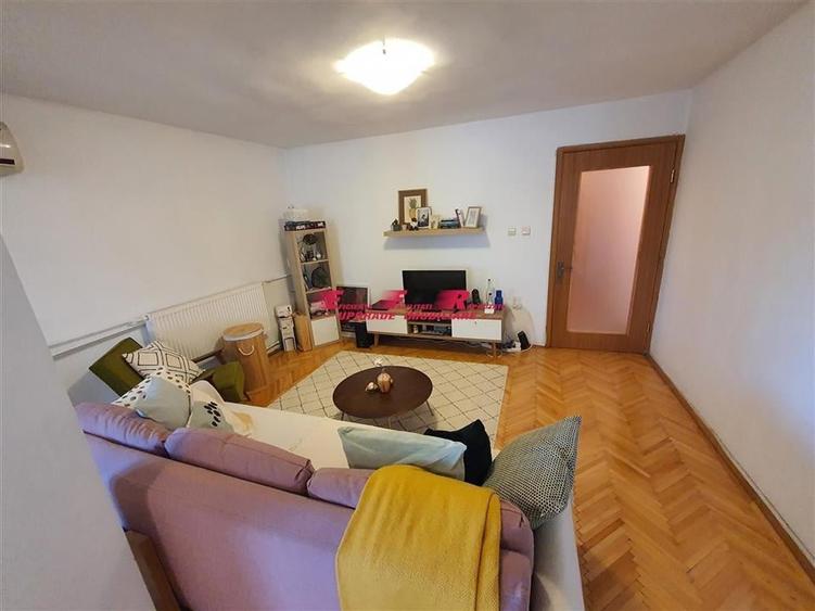 Domenii Vila 7 camere de vanzare EFR UPGRADE IMOBILIARE - 13