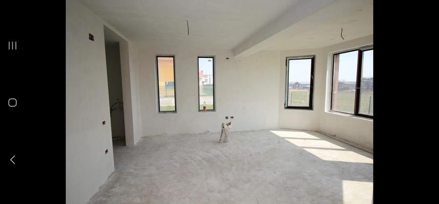 Casa in Cartierul Agigea ,O ZONA LINISTITA ,CU TOATE UTILITATILE - 4