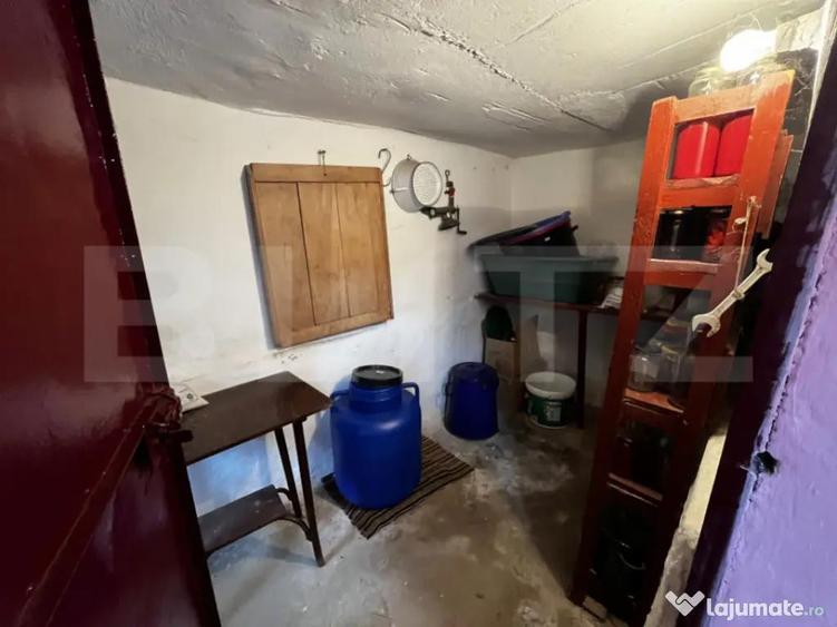 Casa de vanzare, 85mp, zona Micro 14 - 11