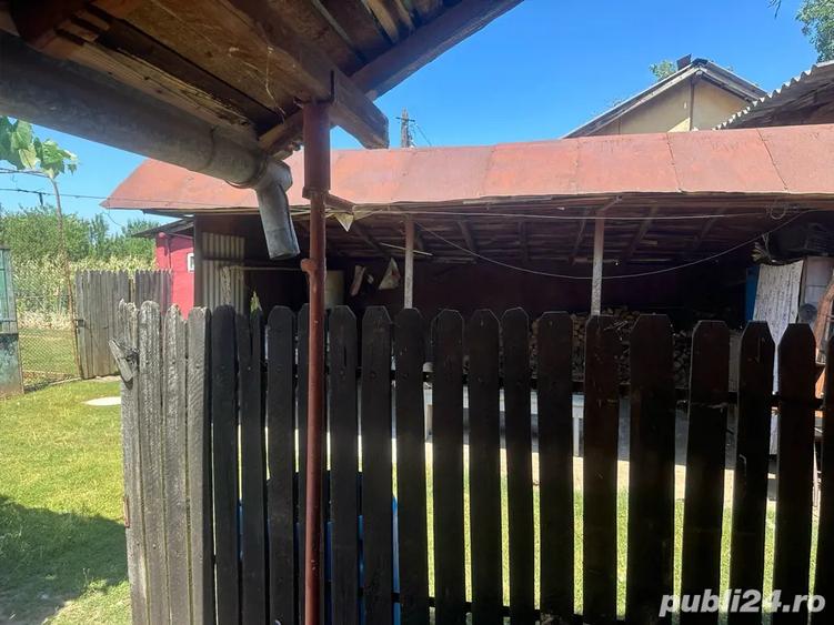 Casa batraneasca spa?ioasa + teren de vanzare, total 480mp - 4