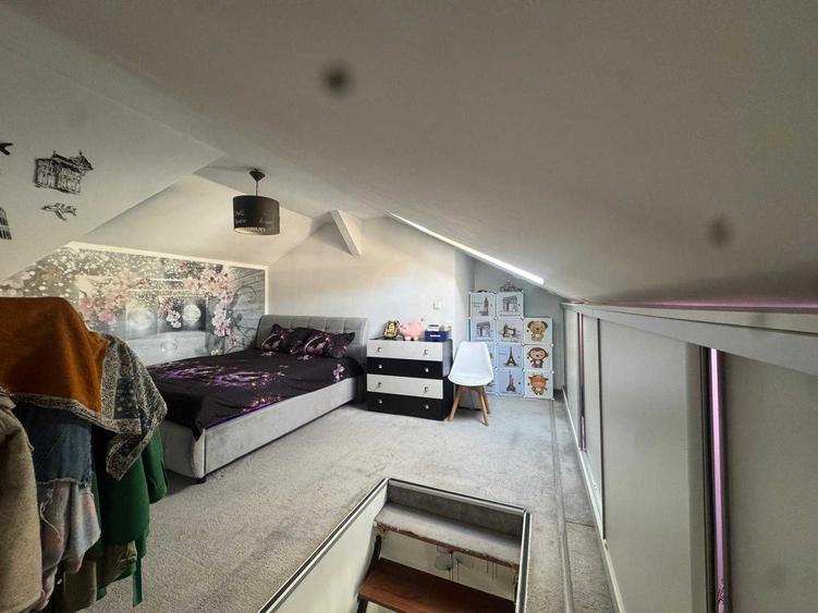 Apartament cu 2 camere decomandat în Florești