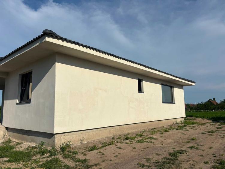 Casa in Amati,com.Paulesti - 7