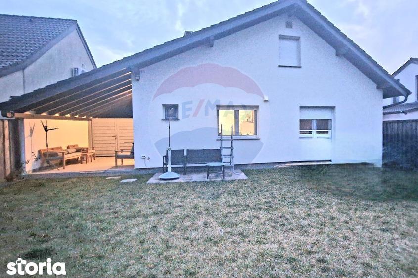 Casa complet mobilata si utilata de inchiriat, Westfield - 10