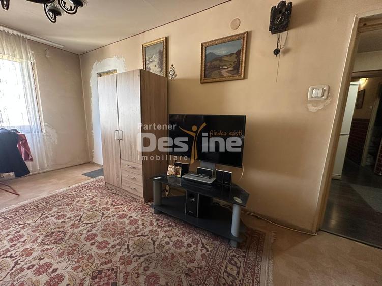 Apartament 3 camere decomandat - 2 bai - etaj 7/8 in zona Vitan - 1