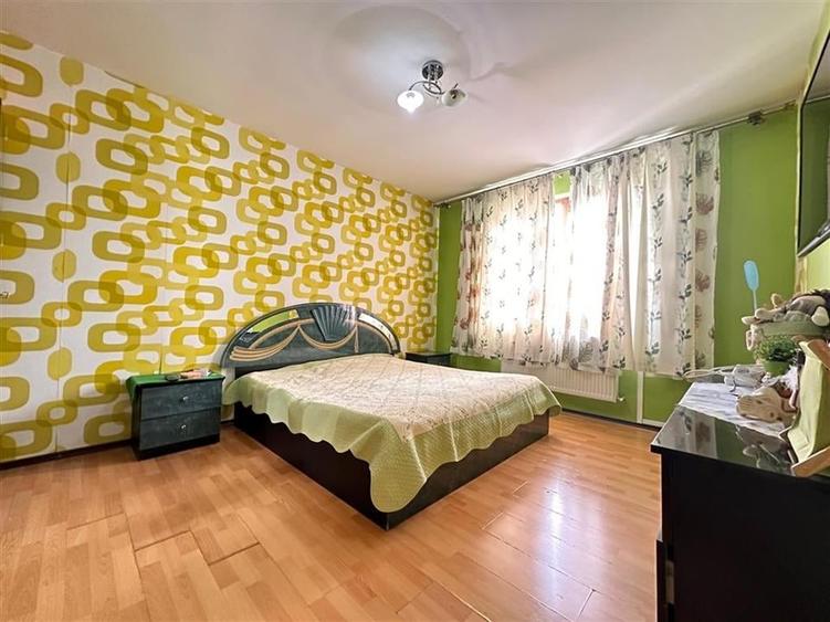 Vanzare vila P+1+M | Fundeni - Dobroesti | teren 492 mp | constructie 2008 | - 17