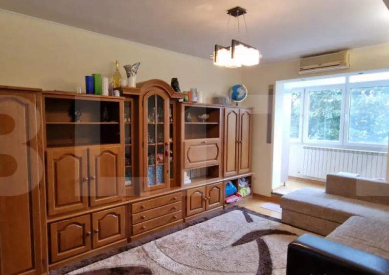 Apartament 3 camere, 57 mp, zona Micro 1 - 6