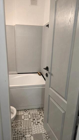 Inchiriez garsoniera Tomis Nord,strada Badea Cartan,etaj 3 - 2