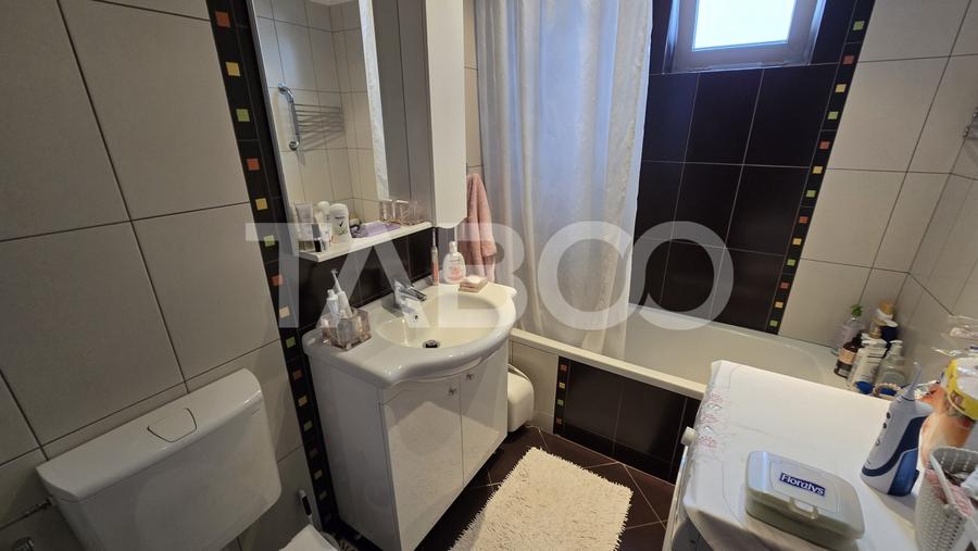 Apartament de vanzare decomandat 64mp 3 camere si balcon Turnisor - 8