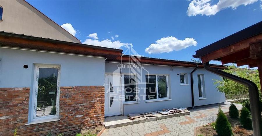 Casa individuala, pretabila pentru diverse activitati Casa individuala, pretabila pentru diverse activitati