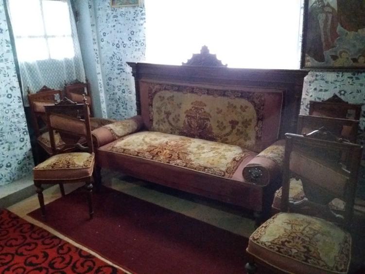 Casă cu 3 camere în Dobrița