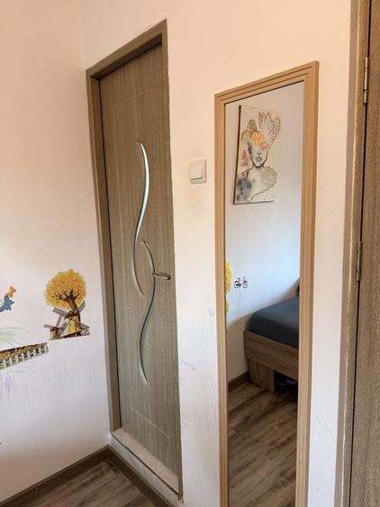 camera de camin garsoniera - 7