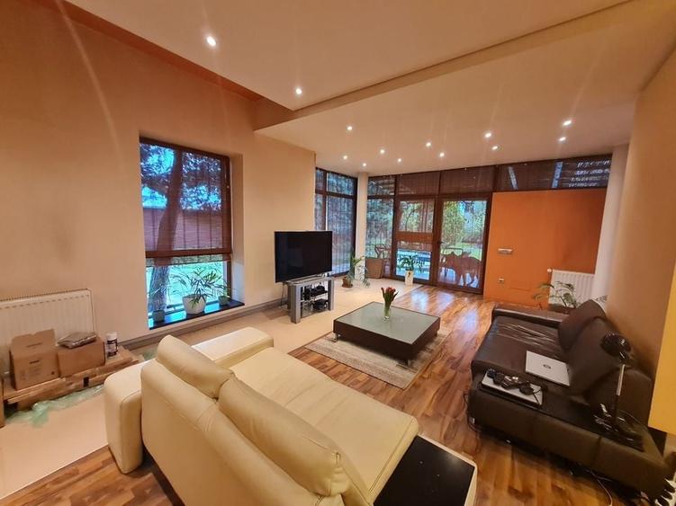 Vila individuala,la 10 min de Piața Victoriei! - 1