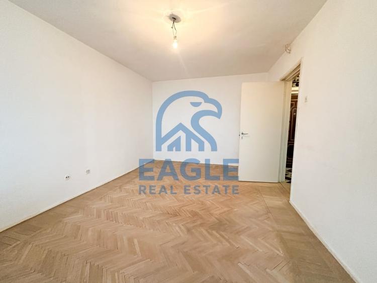 Tomis Nord - 2 Camere decomandat cu balcon si boxa pregatit de renovare - 3