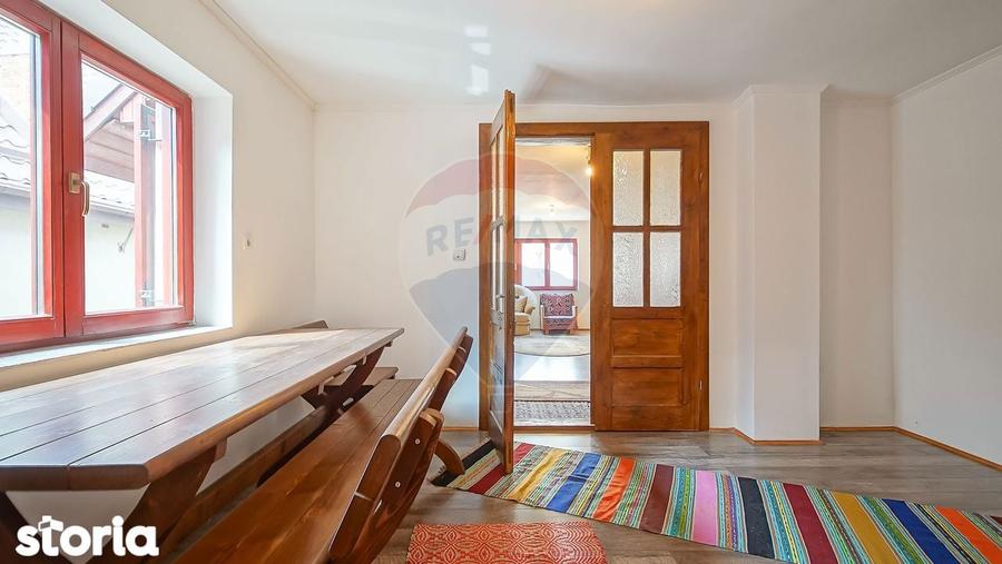 Casa autentica cu teren de 1310 mp, lini?te ?i acces rapid catre ora? - 13