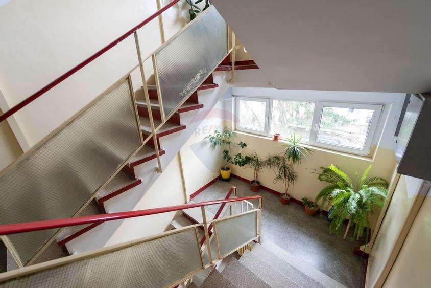 Apartament 3 camere de vanzare, etaj 2, langa Parcul Drumul Taberei - 13