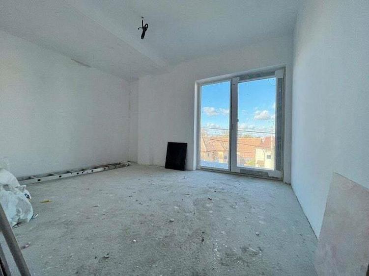 Spatiul Comercial - Zona Mehala - 170.000 euro - 12