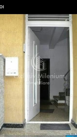 Spatiu Birouri Mall Vitan Parter si etaj 1 - 4