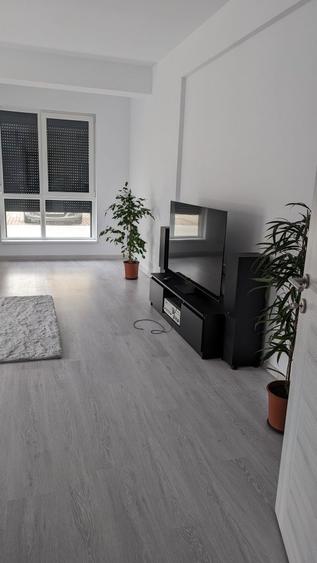 Inchiriez garsoniera in Sector 4 - 3