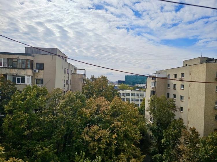 Apartament 3 camere Calea 13 Septembrie - Catedrala Națională și Parlament - 13