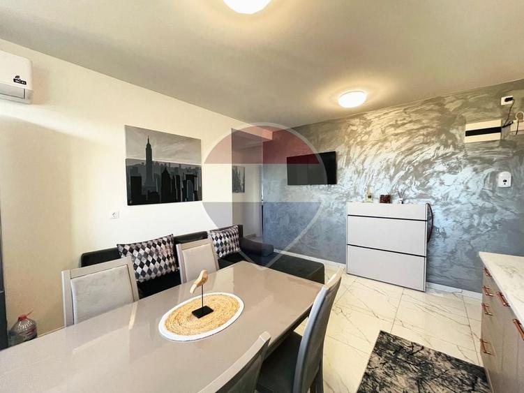 Apartament cu 2 camere decomandat în Șelimbăr