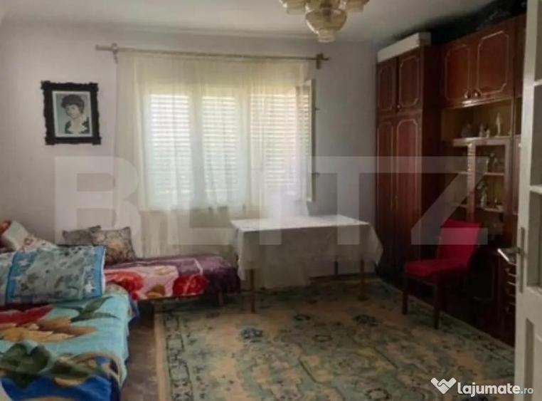 Casa de vanzare, cu 6 camere, 218,44 mp, zona Tasnad - 4
