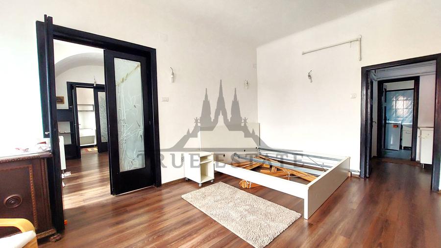 Apartament cu 4 camere in vila interbelica, singur pe etaj, in zona Eminescu - 7