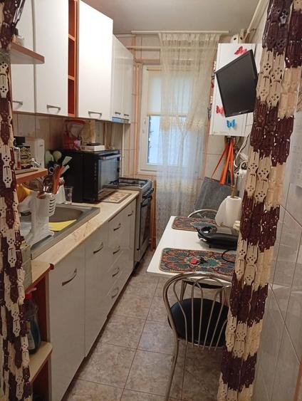 Vand apartament 3 camere ,direct propietar. - 7