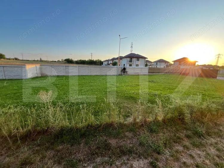 Apartament de vanzare, cu 3 camere, 80 mp, zona Sud - 3